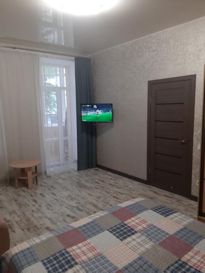 1 Stop From Railway Station Apartment Kiev Ngoại thất bức ảnh