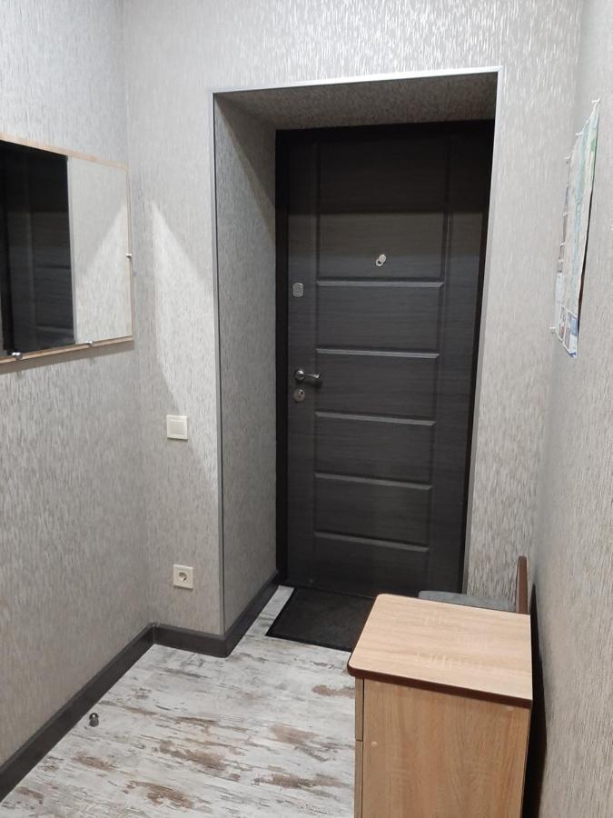 1 Stop From Railway Station Apartment Kiev Ngoại thất bức ảnh
